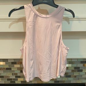 Lululemon crop tank